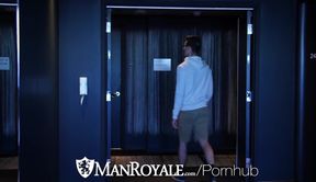 ManRoyale Strangers Spontaneously Shag after Video