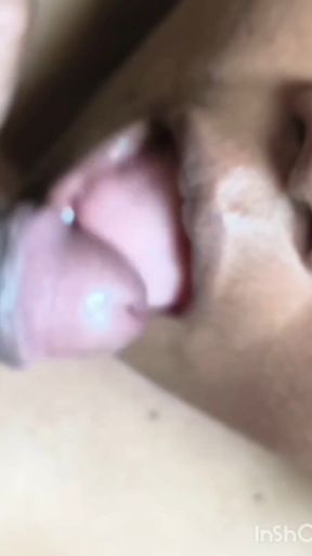 Biwi ke muh me land ka pani daal diya   Clip 1