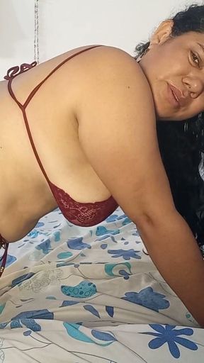 Beautiful professional girl deep throat beautiful   Clip 1