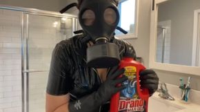 Latex Gas Mask Bathroom Cleaning