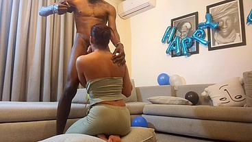 Ivy Winterz Gives Blvack Mvmba A Birthday Surprise