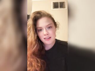 Loving Girlfriend Teases U at Work
