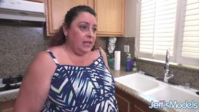 Lacy Bangs Fulfills Her Desires with a Big Butt and Curvy Appeal