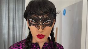 Susan Teaches A Lesson To Batman - Full - Polish Language - 4K