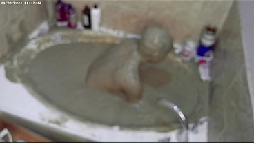Solo Epic Mud Bathing Experience at Home