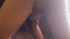 like a milking cow, spreading legs, i squirt on the couch because of a strong ass fucking