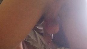 like a milking cow, spreading legs, i squirt on the couch because of a strong ass fucking