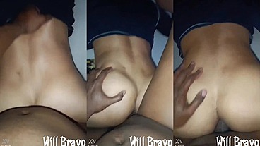 Negao meteu com força no meu rabo