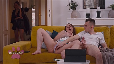 Step Mom Kisscat Caught Mutual Masturbation of Step sister Amber Bloom with Step Bro while Porn Watching in Living Room Couch