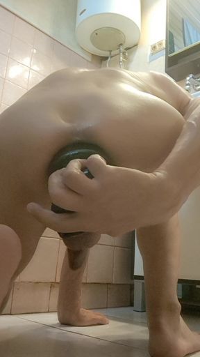 The big plug pushes my ass apart. I ride a large diameter cork.