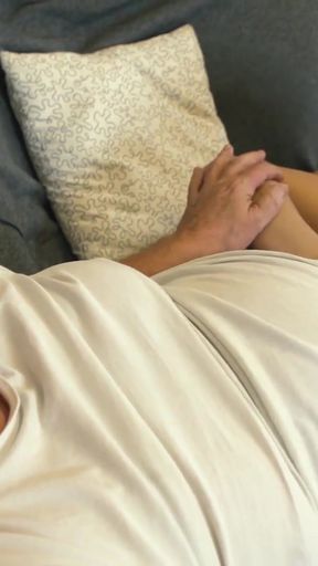 Must-see moment from &quot;Sasha Sparrow&#039;s pussy is this old guy&#039;s naughty Christmas present&quot;