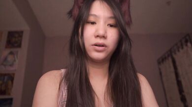 Cute Asian ASMR Reader Choked on Smutty Story