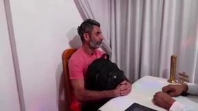 fui em uma consulta e ganhei uma foda