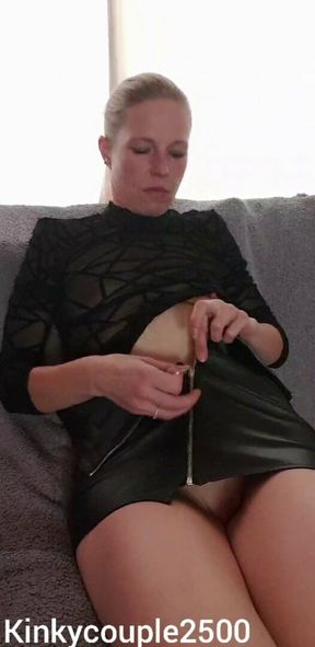 Hot milf in leather skirt, 2 toys , 1 big orgasm