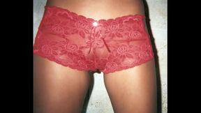 Fourth photo session of 2007 at her boyfriend'_s house, good girl!