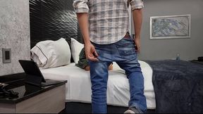 todo lo que tengo de la chikistrikis karol smith antes de su tuneada de tetillas, ;) para cerrar con broche de oro 2 videos del cogidon que le di ya con sus tetonas!