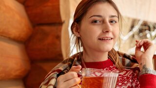 Adorable girl enjoys the cold and masturbates like mad
