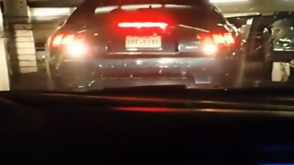 Str8 guy stroke in car while watching porn