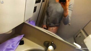 Dildo Orgasm on a Plane - Amateur Mile High Club