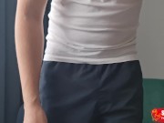 Selfie of a fat uncut cock cumshot without hands
