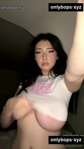 OnlyFans Model Shows Off Her Curvy Body