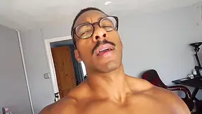 Huge Dildo 12 Muscle Guy