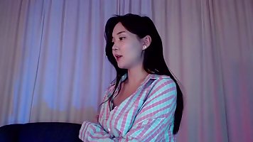 Big ass, Korean brunette is in the mood to get fucked, but first she wants to masturbate