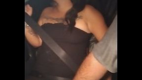 Manoseada en el Uber me toca y ense&ntilde_a mis tetas