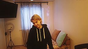 Grabfuck - Hairdresser At Home. Paid With Sperm