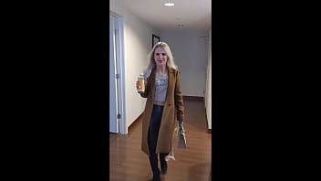Russian hotwife Darcy Black Cock BJ