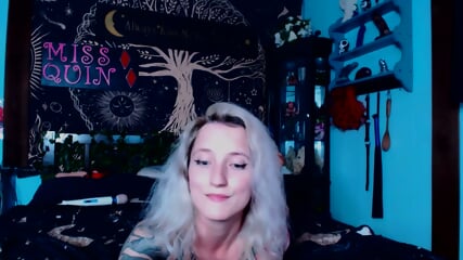 Pressing her against a Steak n Shake tray and shoving a expired mollete into her back alley