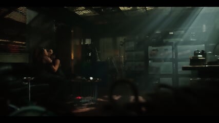 Simone Missick  Altered Carbon lesbian kiss scene (Looped)