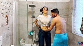 the married plumber can t resist her client s cock and cheats on her husband. repentant, she eats the cum from her jeans to hide the evidence.
