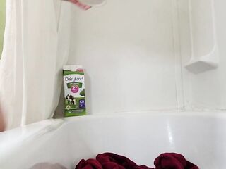 Nerdy Faery Squirting MILK From My Twat for the 1st Time.
