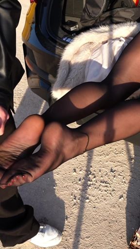 Outdoor Cumshot on Nylon Soles