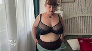 The absolute DISASTER of plus size dresses with _built-in cups