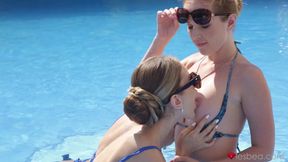 Lesbian Russian Girlfriends Holiday Romance