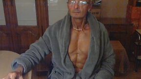 Private Show of My Bouncing Muscular Pecs and Cock