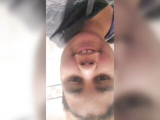 Showing my twat in an amusement park public baths