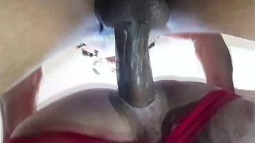 Cliente chegou para a massagem e ficou de pauzão duro