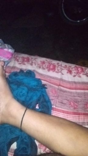 Bhabhi ne raat me lund ka full manja liya