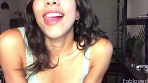 "Would you like to lick my pussy or fuck it?" - I masturbate and talk to you in Spanish