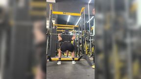 Connection at the gym: An afternoon of chemistry and attraction