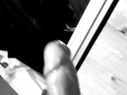 cazzo enorme squirta precum e sborra all'aperto B&W IG:dodgyitalian1991