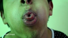 Delicious tongue