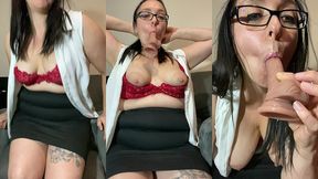 une jolie video en mode secretaire collant et jupe avec une jolie decollete ...