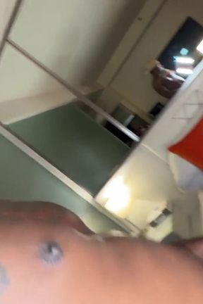 Avn Porn Star Hotel Hookup - Latina MILF W a Phat Ass &amp; Good Pussy