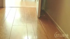 8teenhub - Donna Red Sinks to Black Cock&#x1F32D;