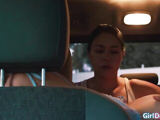 Kenna James submits herself fully for the 1st time to her master lesbo lover Dana Vespoli.The breasty blond is spanked in the backseat of her car