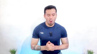 Heterosexual Cuban guy with a ten-inch weenie lets a sole massagist give him sucky-sucky hook-up until he pops in her facehole! Hump story